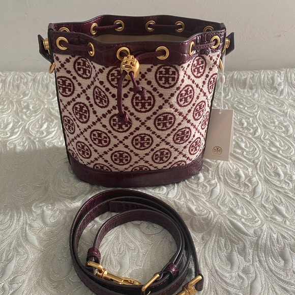NWT Tory Burch Bucket  Bag - Picture 3 of 12